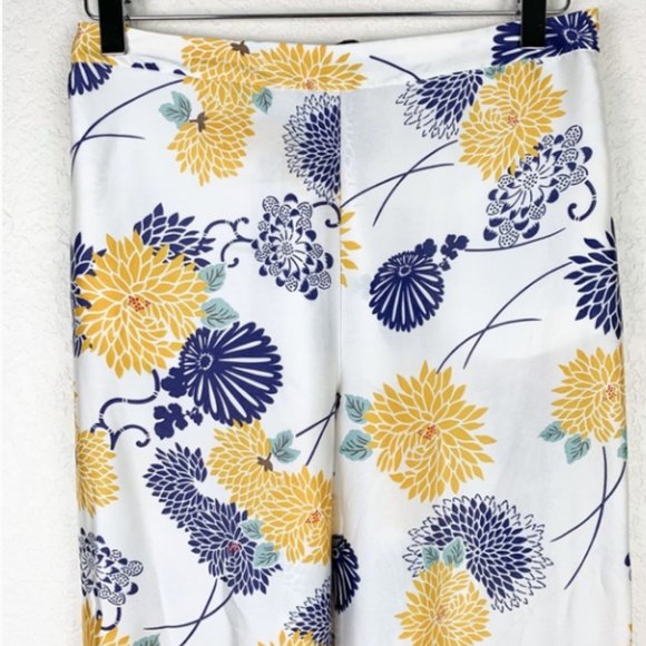 Zara White Satin Floral Wide Leg Pants - Picture 3 of 3